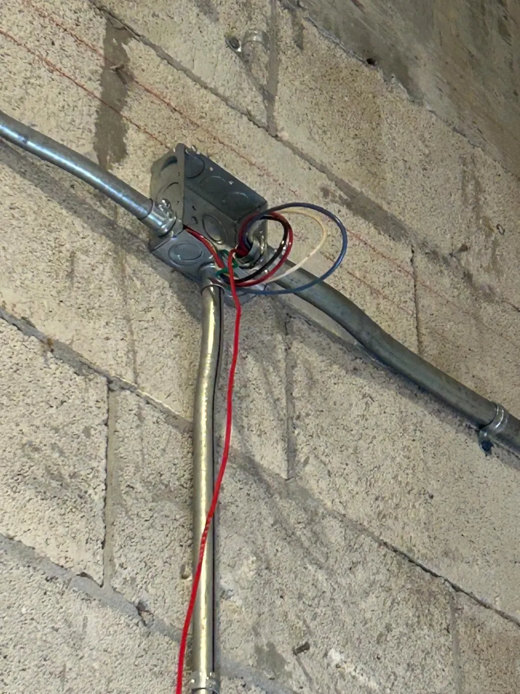 Underground & overhead electrical installations